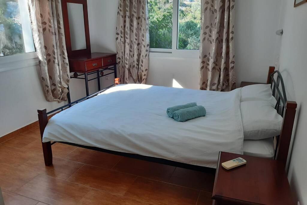Villa Sunrise With Stunning Views And Private Pool Κατωχώρι Εξωτερικό φωτογραφία